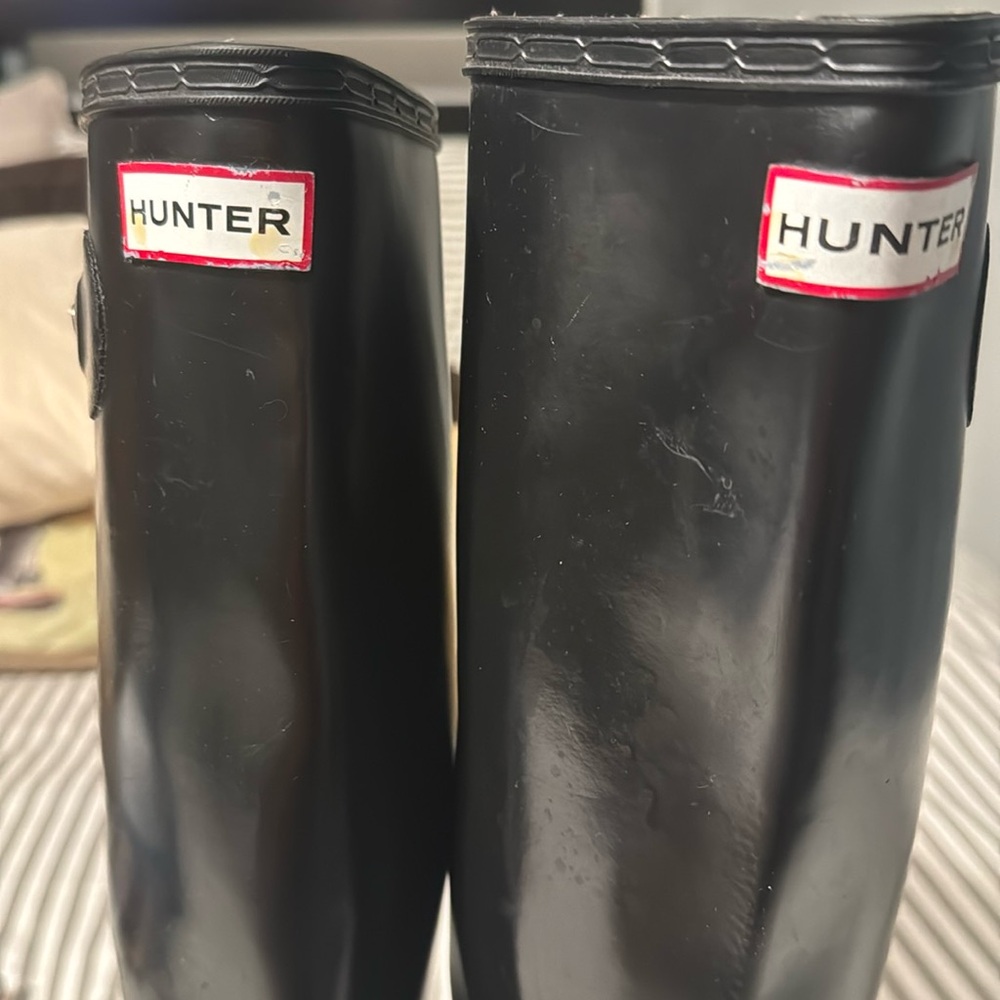 Hunter black rain boots